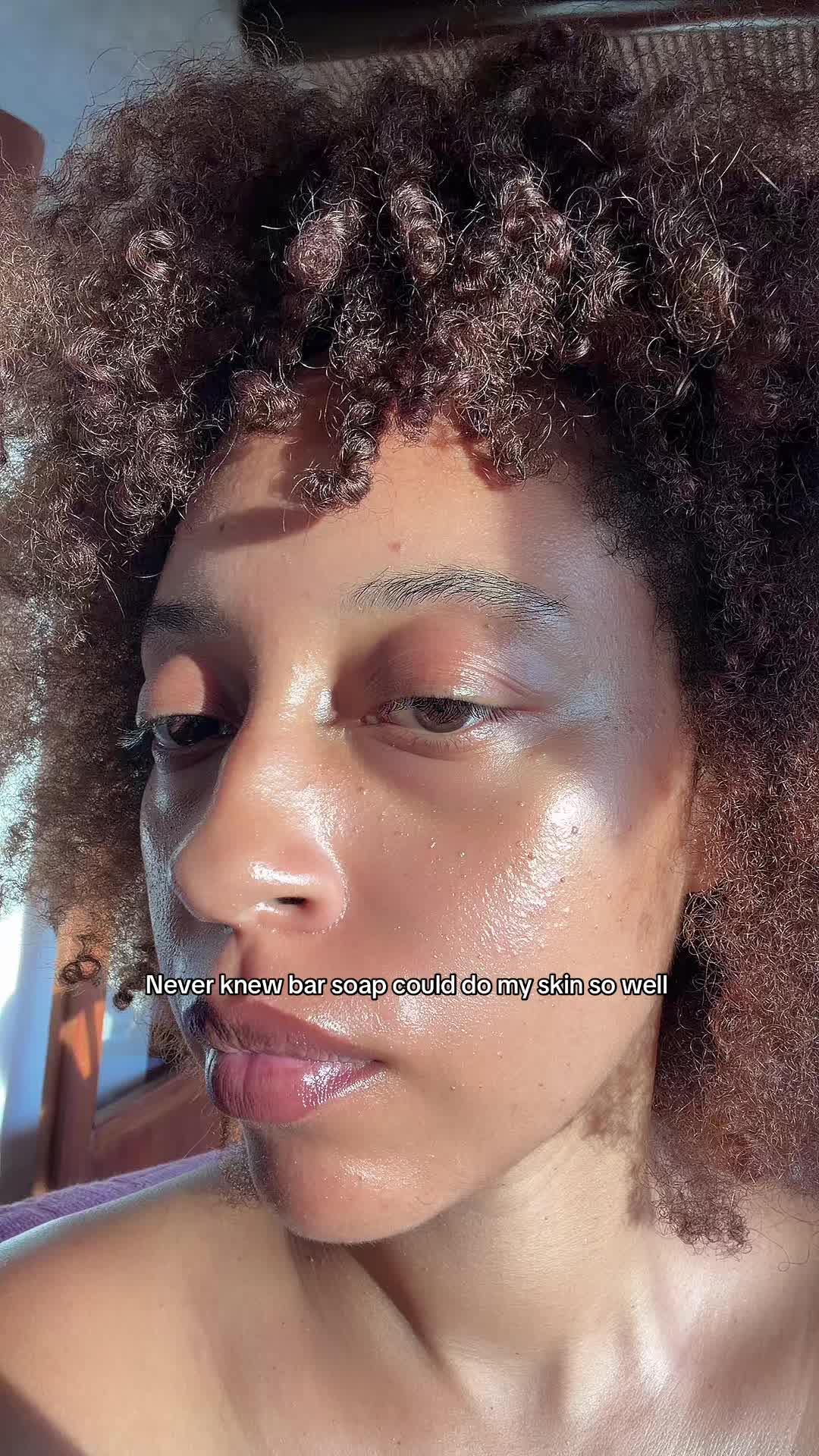 TikTok post by @theroyalcesarstm for Honey Glow. Caption reads: Honey Glow has a brightening bar that can be used....