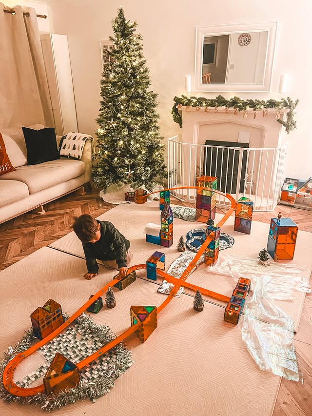 Instagram post by @theknowandplayspace for Connetix Tiles. Caption reads: It’s December-Eve. The tree and decorations are....