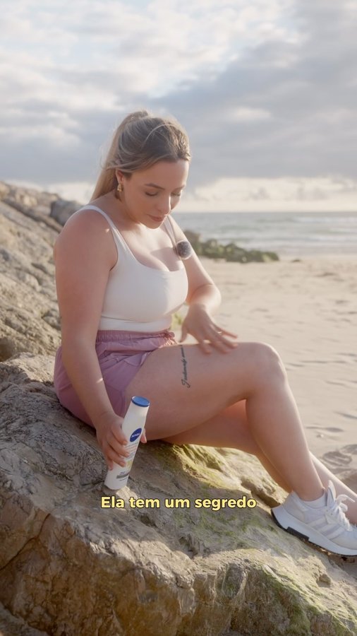 Instagram post by @belembsilva for NIVEA. Caption reads: [...] segredo… e eu confirmo: é o NIVEA Q10! 🍊 
A....