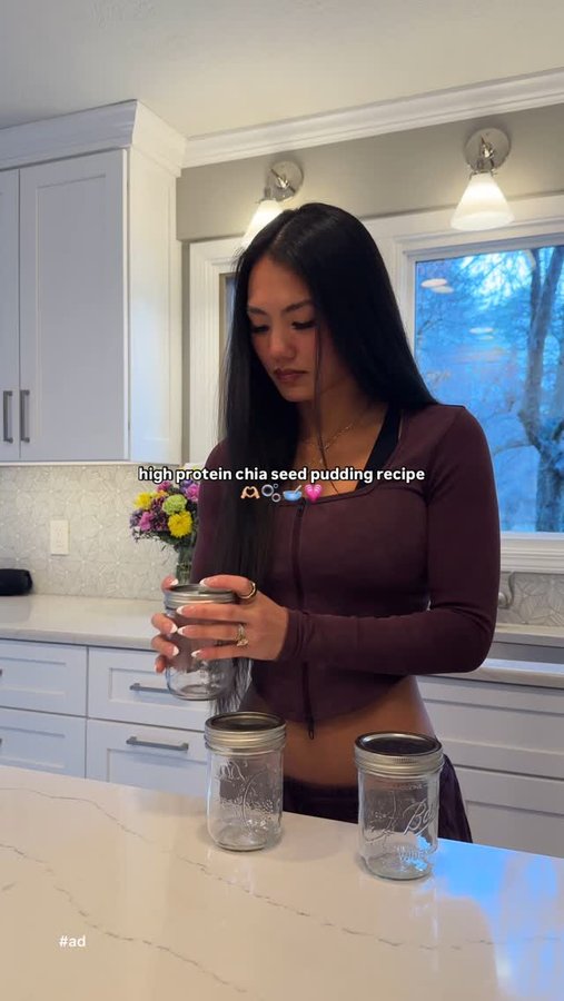 Instagram post by @marissamcnamara for Ratio Food. Caption reads: #ad besties we've BEEN locked in. this is my go to....