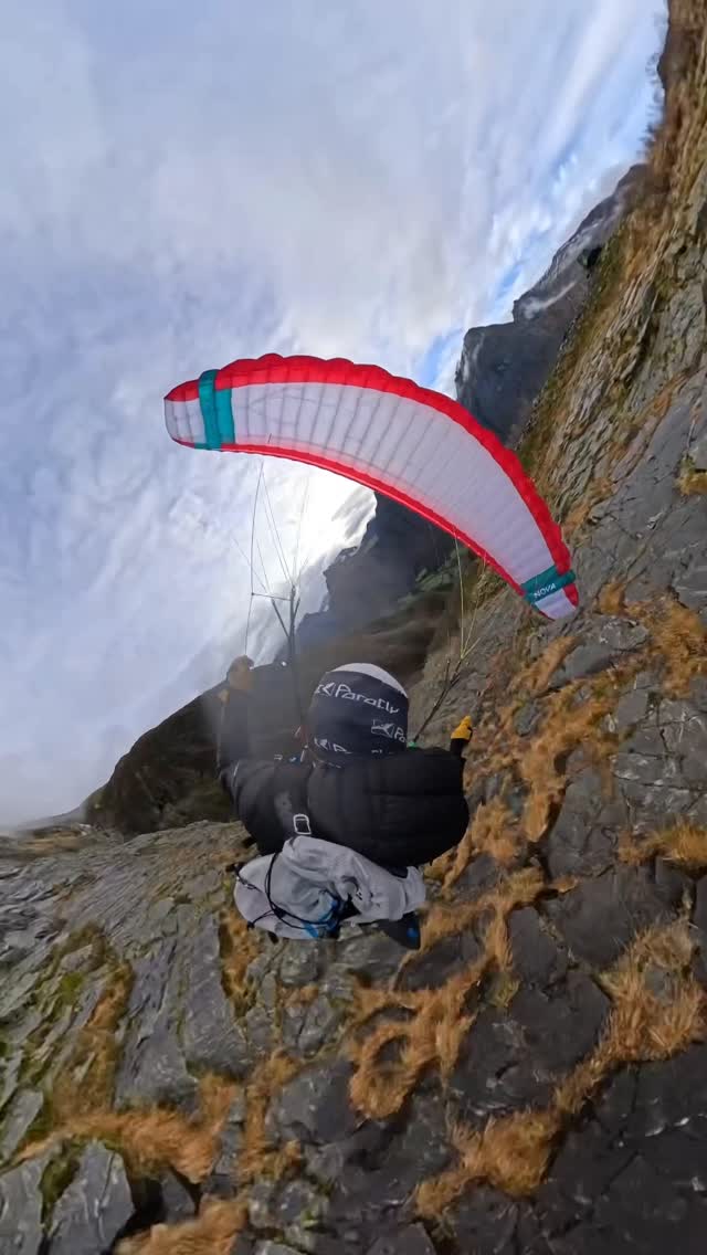 Instagram post by @aarondurogati for SALEWA. Caption reads: [...] X
🏔 #Paragliding
🎯 @salewa @redbull [...].