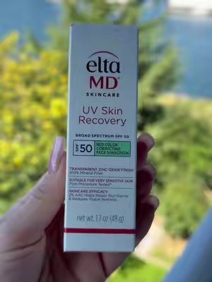 TikTok post by @cici.soriano for EltaMD. Caption reads: A must ✨ Even in Oregon! @eltamdskincare....