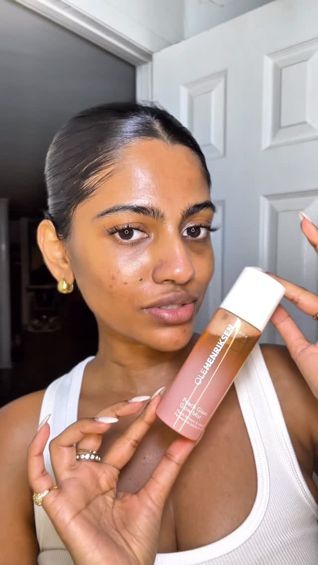 Instagram post by @miss.goodthings for OLEHENRIKSEN. Caption reads: [...] for you 🍑✨ meet the new @olehenriksen peach....