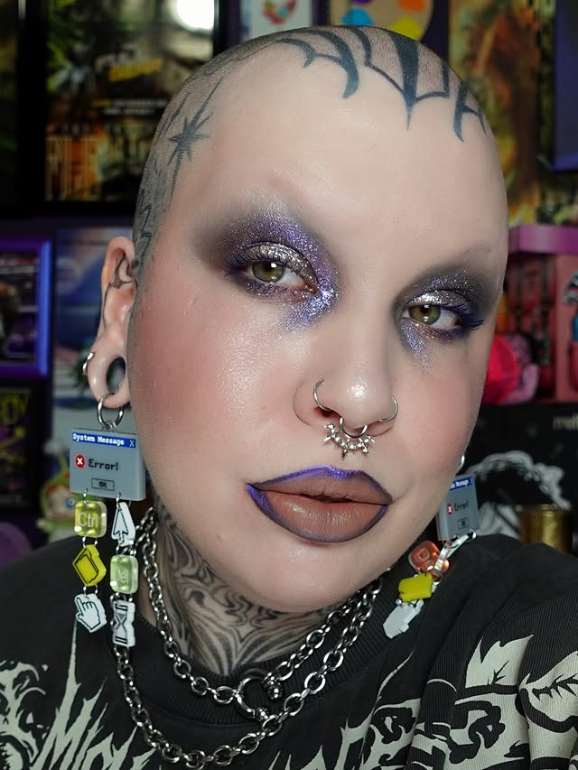 Instagram post by @s.andromedae for About-face Beauty. Caption reads: [...] (aff code “s.andromedae”) @aboutfacebeauty....