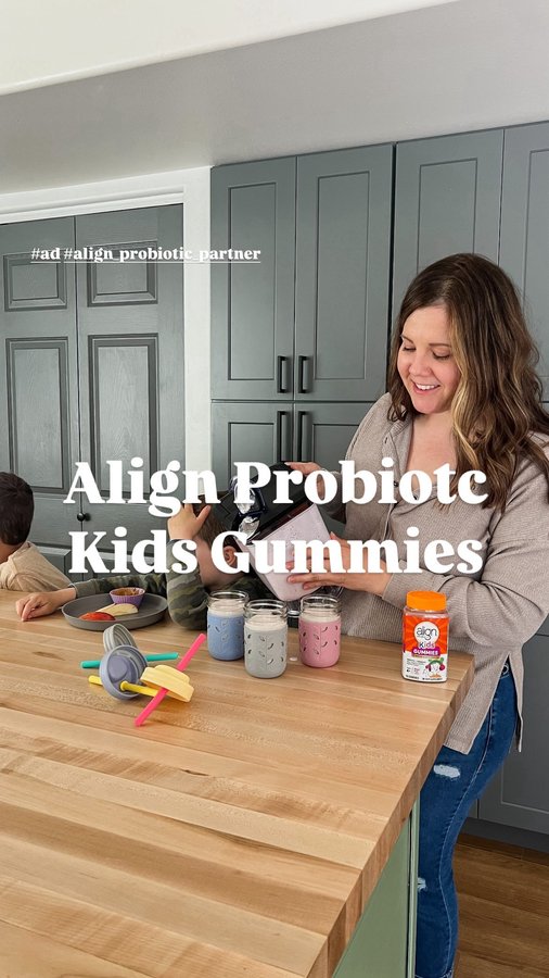 Instagram post by @pineconesandpacifiers for Align Probiotics. Caption reads: #ad My kids play hard, and @AlignProbiotic Kids....