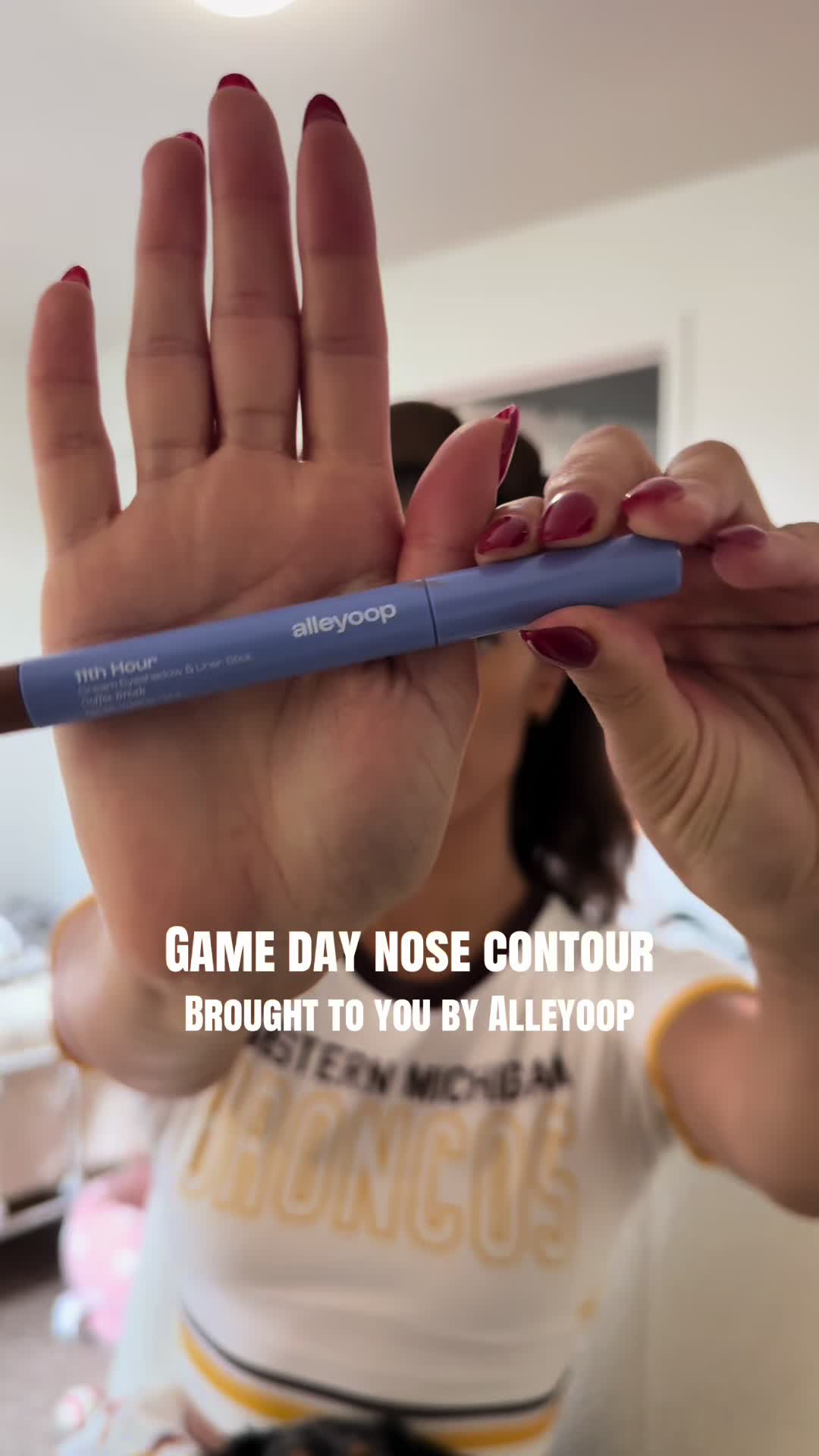 TikTok post by @jayla.camacho for Alleyoop. Caption reads: [...] it’s so small it works perfectly! #alleyoop....