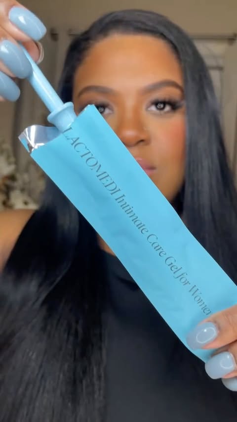 Instagram post by @faceofglam for LACTOMEDI. Caption reads: [...] than most oral probiotics🙌🏽....