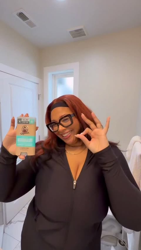 Instagram post by @cierrarene_ for Dr. Squatch. Caption reads: guilty pleasure made fresher with @drsquatch....
