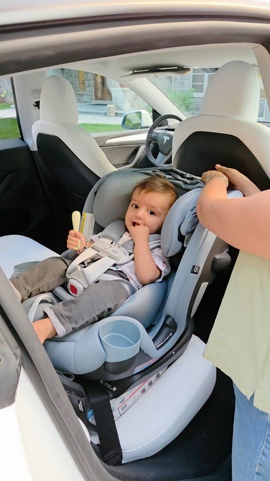 Instagram post by @sunainamalik_ for CYBEX. Caption reads: [...] life just a little smoother?
The CYBEX....