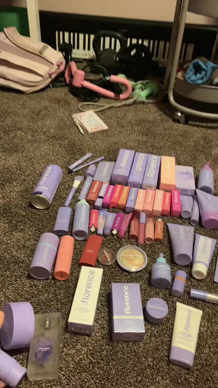 TikTok post by @natzer19 for florence by mills. Caption reads: Just a girl who loves @florence by mills beauty....