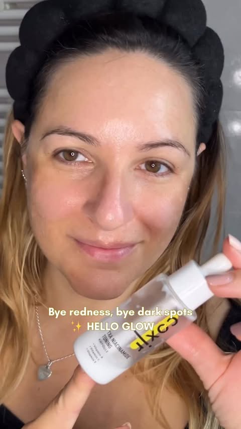 Instagram post by @alys_wonderland89 for COXIR. Caption reads: [...] spots blurred, glow unlocked 💧 Discover....