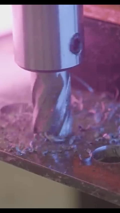 Instagram post by @igor_welder for VEVOR. Caption reads: magnetic drill / mag drill #drill #welder #hole....