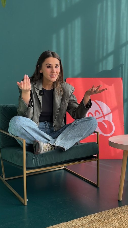 Instagram post by @stefaniegiesinger for Health Bar. Caption reads: [...] 2.

Video by @_felixzimmer 
#part1....