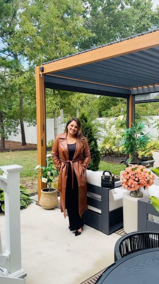 Instagram post by @dressyourdecor for Walmart. Caption reads: #walmartpartner Who said that modest [...].