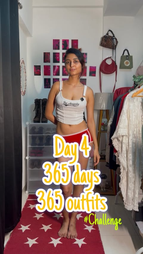 Instagram post by @call___me___v_ for NEWME. Caption reads: [...] 4 of 365 days 365 outfits challenge 👚 :....