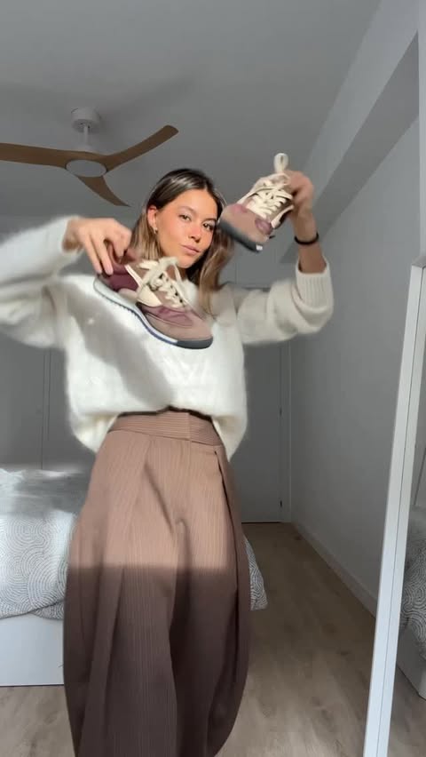 Instagram post by @martaugustin for FROM FUTURE. Caption reads: [...] pants @zara 4661/408 knit @wearefromfuture....