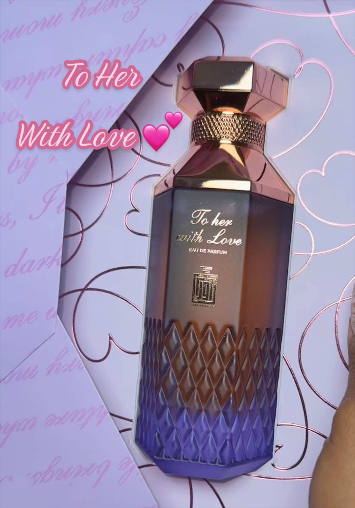 TikTok post by @perfumelatina for Intense Oud. Caption reads: @Intense Oud 🩷🥰 #perfume #perfumetiktok [...].