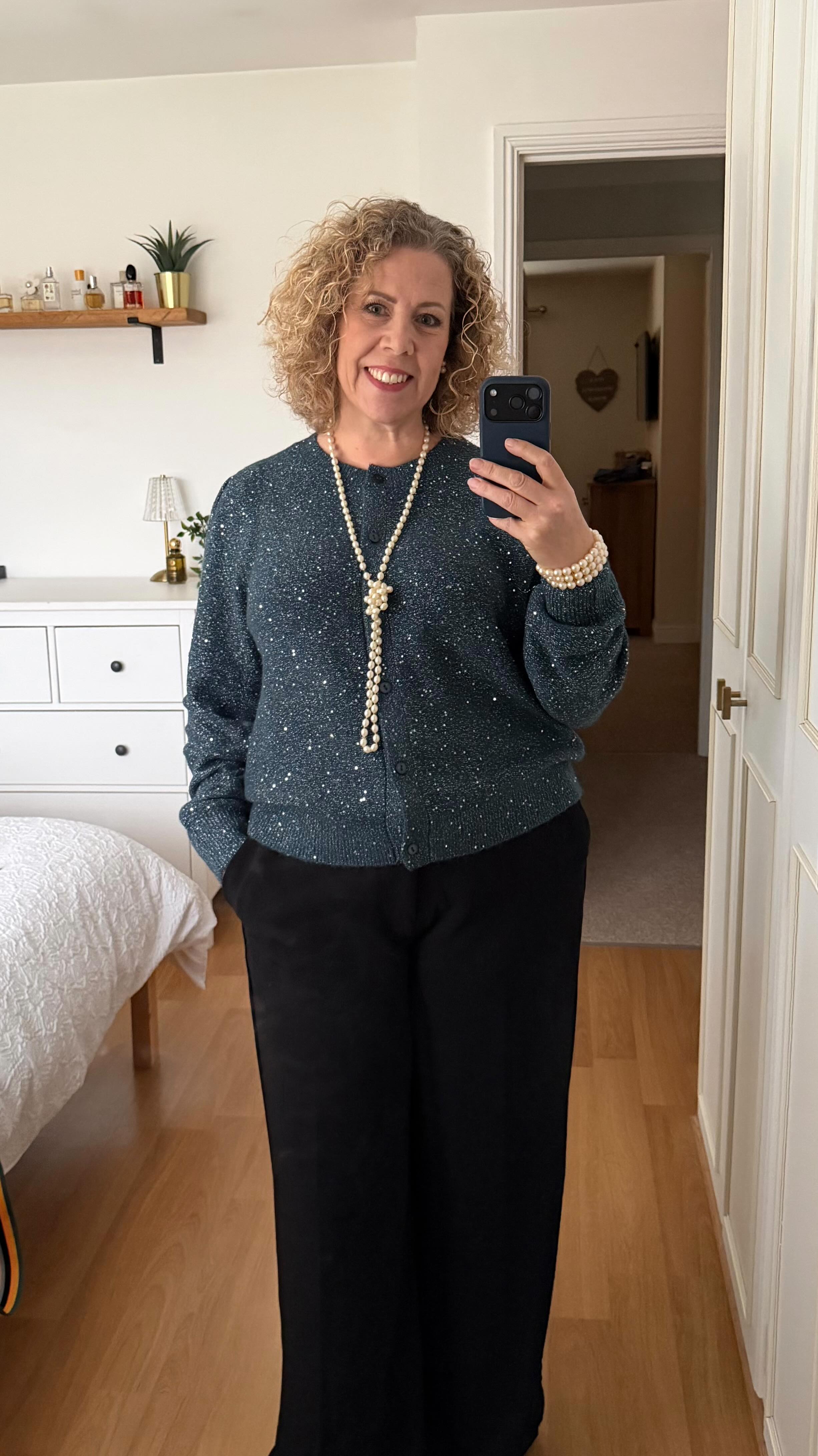 Instagram post by @liz.canham for FatFace. Caption reads: 75 Soft - Day 73

I love a trip to London but....