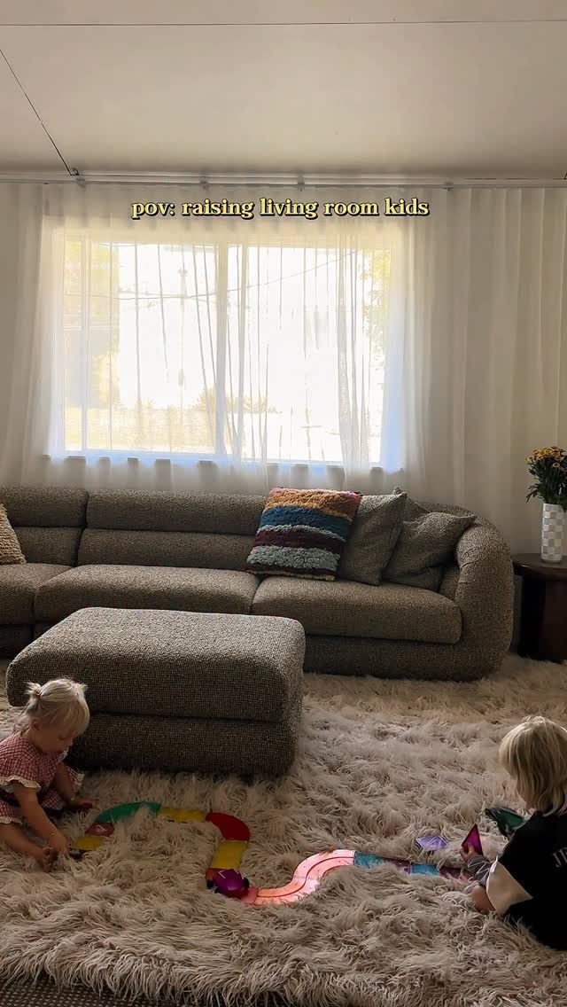 Instagram post by @hannahbeaden for Castlery. Caption reads: Were you a bedroom or living room kid?
thankful....