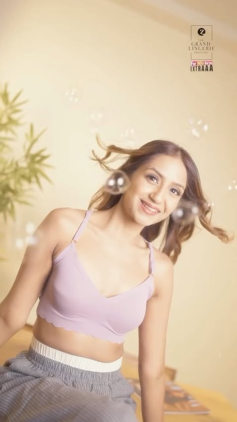 Instagram post by @shrishtimunka for Zivame. Caption reads: Zivame GLF is ending soon, & your lingerie [...].