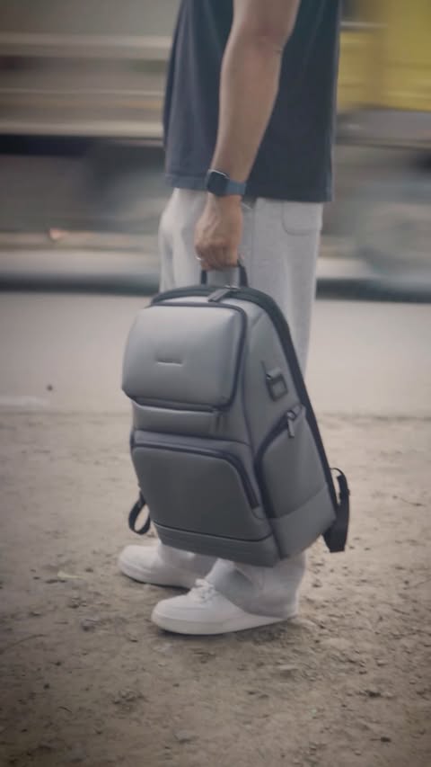 Instagram post by @whysaksham for Samsonite. Caption reads: [...] for a work trip. My everyday carry.....