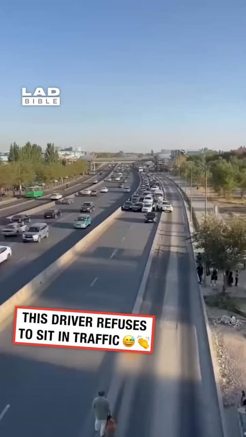 Instagram post by @jeep.world for LADbible. Caption reads: @ladbible.