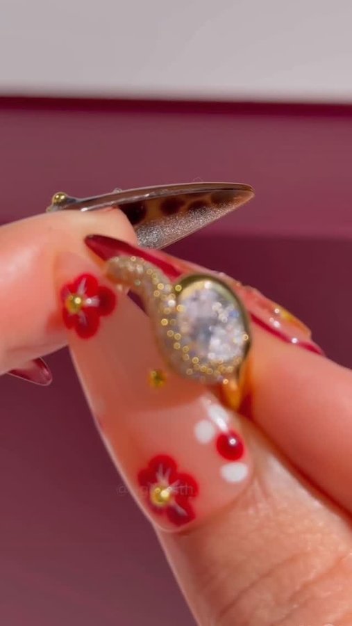 Instagram post by @ugc.with.taiba for Jewells. Caption reads: [...] a little brighter today ✨
Thank you....