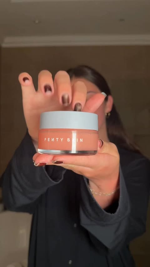 Instagram post by @kirralee for FENTY SKIN. Caption reads: hydrating night routine with @fentyskin New Dew N....