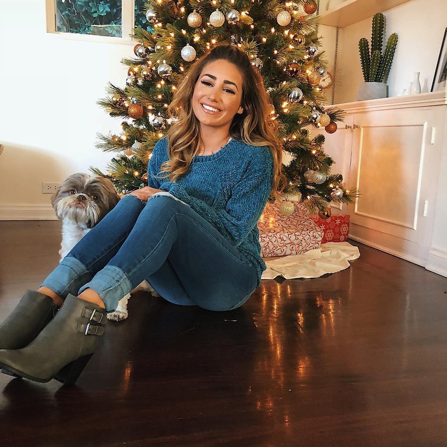 Instagram post by @sammmoz for Charlotte Russe. Caption reads: [...] youuuuuu🎄❄️❤️ wearing head to toe....