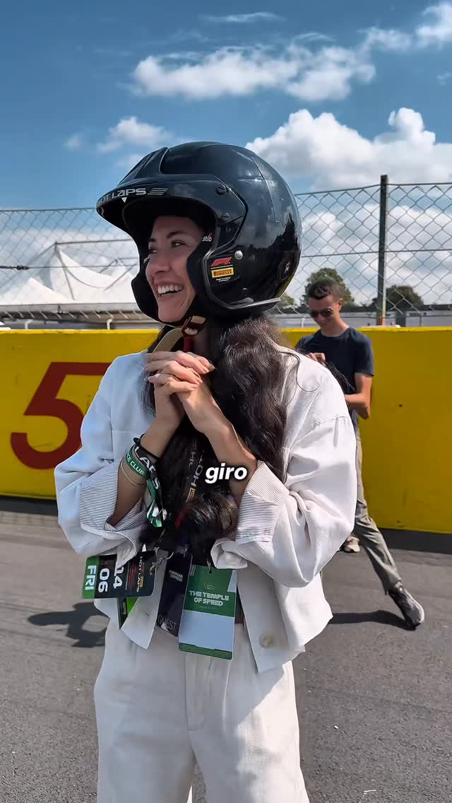 Instagram post by @lisaoffside for American Express. Caption reads: Dall’adrenalina in pista fino all’esperienza....