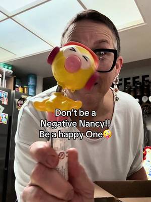 TikTok post by @mimi_michele_ for Happy Global Choice. Caption reads: [...] Bag Stuffers#falldealsforyou @HAPPY GLOBAL....