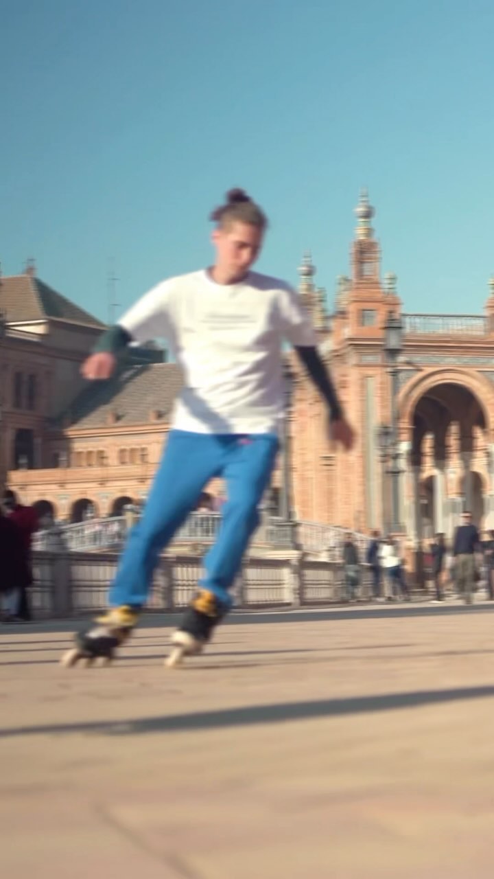 Instagram post by @bis_onte for Powerslide. Caption reads: [...] 2023, welcome 2024 🔥 🛼 
With my....