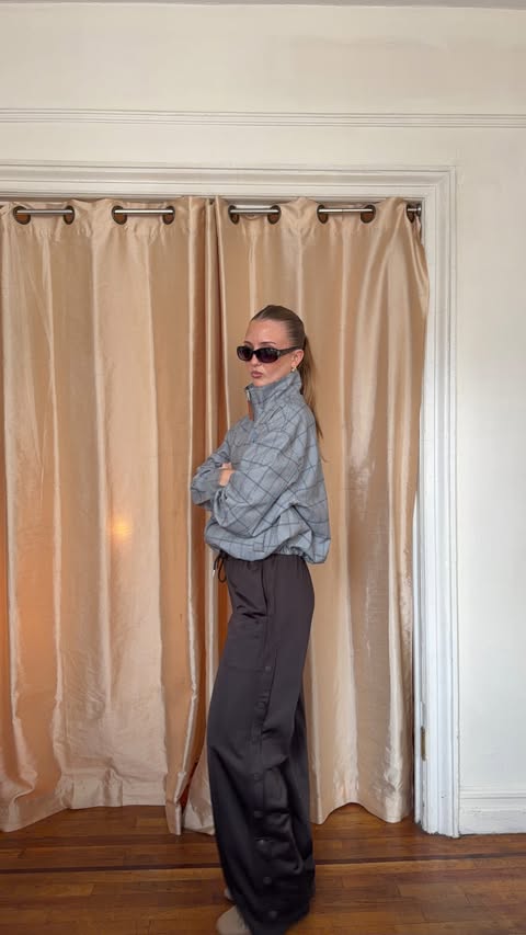 Instagram post by @sageybabey for Lorna Jane Active. Caption reads: @lornajaneactive on rotation - 🫶🏼 use SAGEY20.