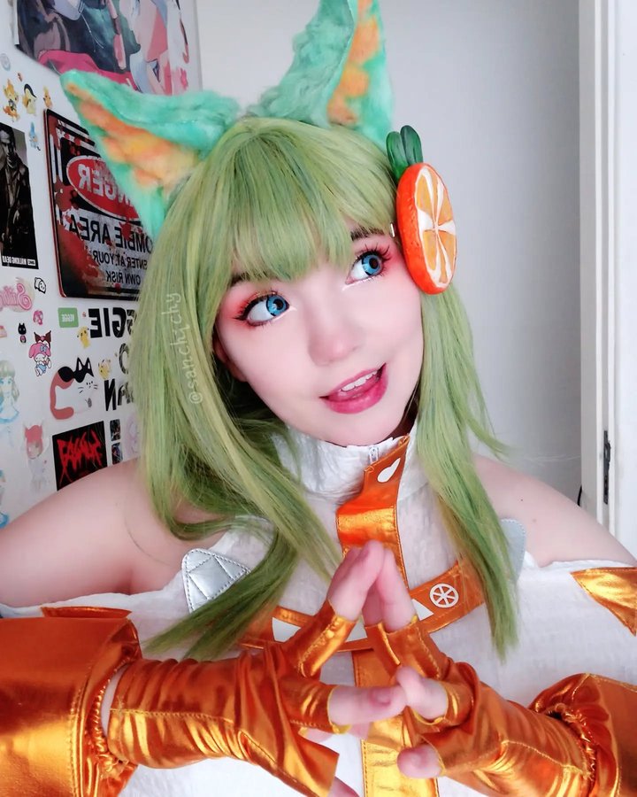 Instagram post by @sanchichy for Candylens. Caption reads: [...] Lentes: "Vassen Twilight Turquoise" da....