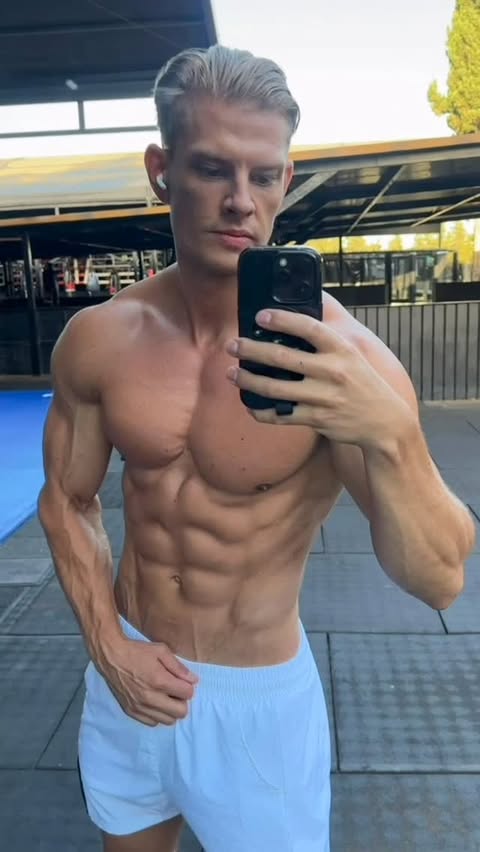 Instagram post by @merijn for MyProtein. Caption reads: If I could only pick 5 supps in 2026, these are....