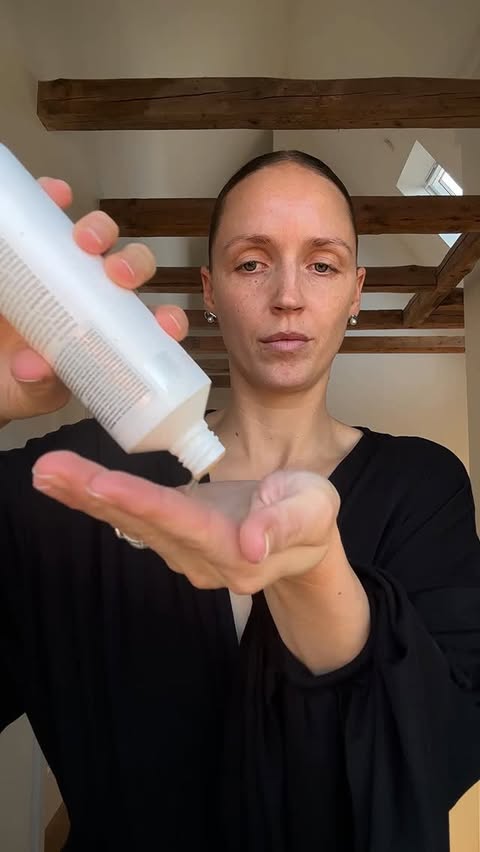 Instagram post by @frederikkeegel for Exuviance. Caption reads: [...] Eye patches @drceuracle_global Toner....