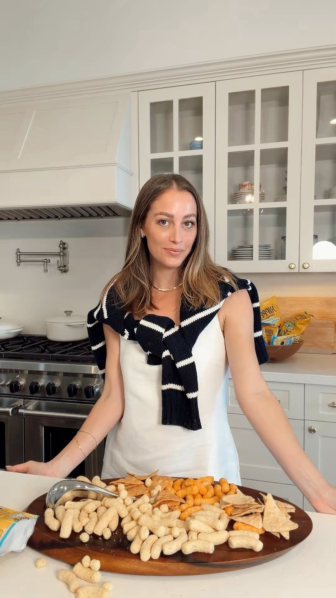 Instagram post by @laurenhoffman0 for Hippeas. Caption reads: #hippeaspartner I eat vegetables every day because....