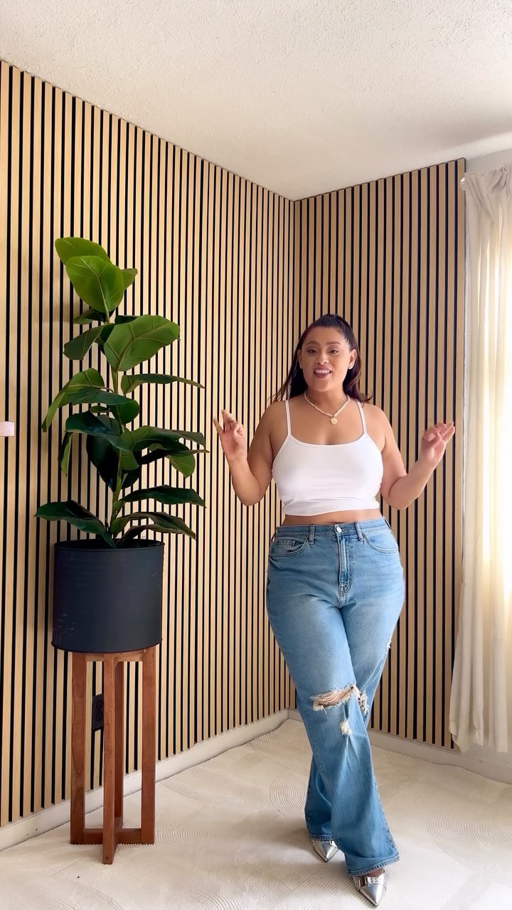 Instagram post by @katskurves for Torrid. Caption reads: Summer is in full effect ft. @torrid ☀️
Im....