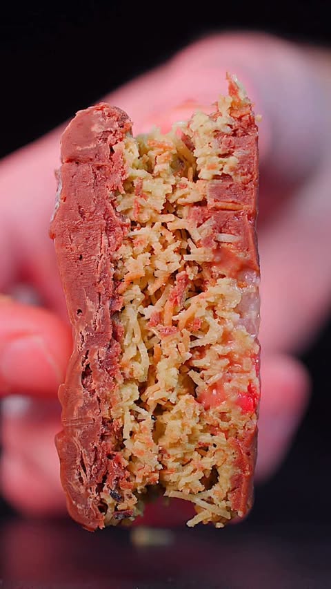 Instagram post by @colin.wingerter_ for Tru Fru. Caption reads: Strawberry Dubai Chocolate Cups using @trufru....