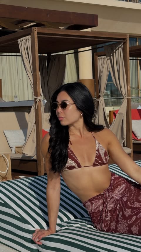 Instagram post by @alexarsantamaria for Zenni. Caption reads: Vacation looks better polarized with @zennioptical....