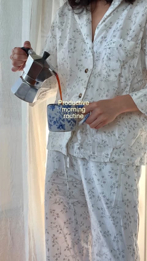 Instagram post by @laurenemilyjuarez for Babo Botanicals. Caption reads: [...] with my mornings 🌿 switched to the....