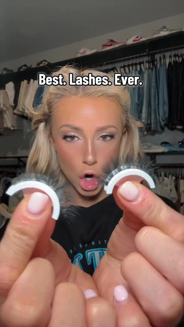 Instagram post by @chloe_holladay for Lilly Lashes. Caption reads: The only way I can put lashes on 

Comment SHOP....