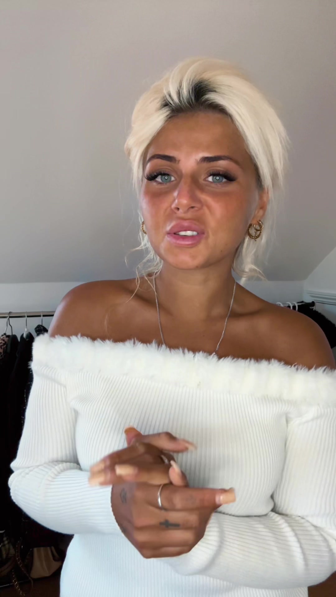 TikTok post by @elliehornettx for MOOSLOVER. Caption reads: @MOOSLOVER #mooslover #clothes #trousers #blue....