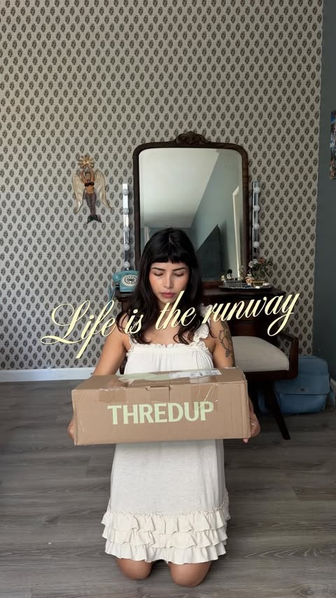 Instagram post by @monimi___ for ThredUp. Caption reads: [...] it, and how you make it your own. 🤍....