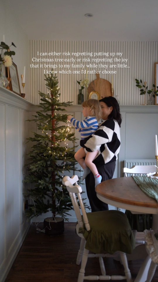 Instagram post by @pagesofemma for Dunelm. Caption reads: Last year was the first we ever did an "early"....