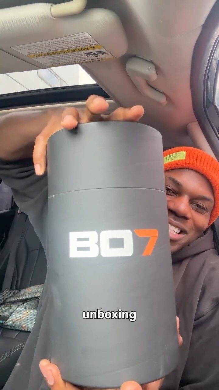 Instagram post by @lonnieiiv for Call of Duty. Caption reads: [...] 7 is out Now and they have chocolate....