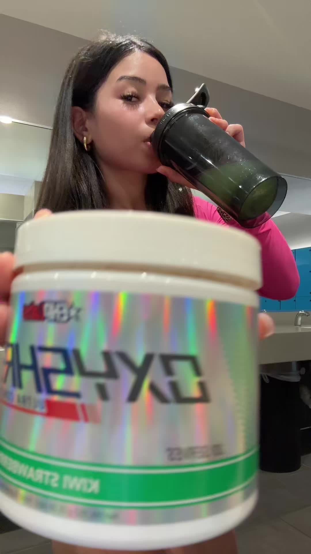 TikTok post by @le0lani for EHPlabs. Caption reads: summer ready with @ehplabs .