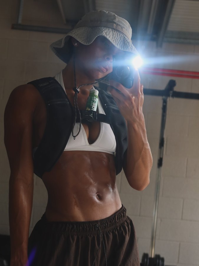 Instagram post by @fitnesswithxiomara for Ketone-IQ. Caption reads: You’re dangerous when you’re focused 
@ketone 30%....