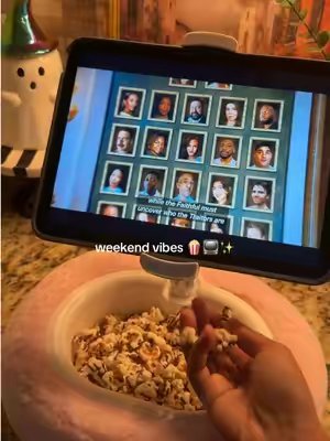 TikTok post by @littlejoyswithmichelle for Drizzilicious. Caption reads: [...] setup 🍿📺✨ @The Traitors @viozon US....