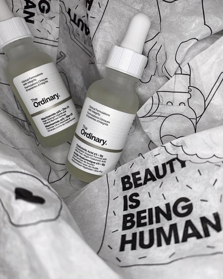 Instagram post by @barbaramaugery for DECIEM. Caption reads: [...] is being human» 🤍 // @theordinary @deciem....